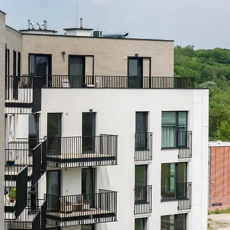 아파트 Esencja With Free Parking Garbary 104 By Renters