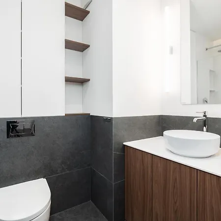 Esencja With Free Parking Garbary 104 By Renters 아파트 *