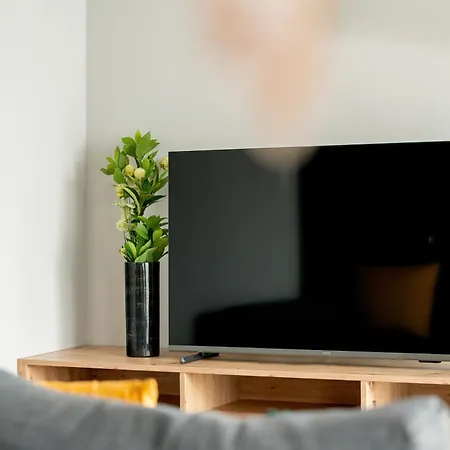 아파트 Esencja With Free Parking Garbary 104 By Renters