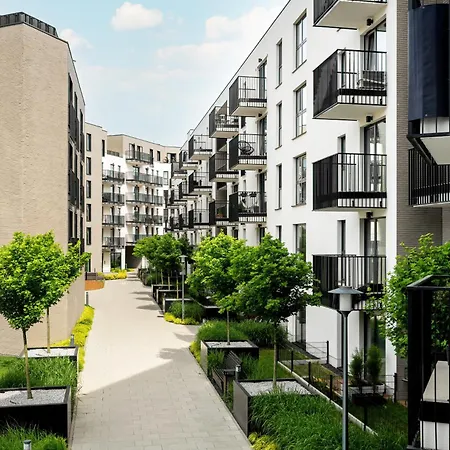 아파트 Esencja With Free Parking Garbary 104 By Renters