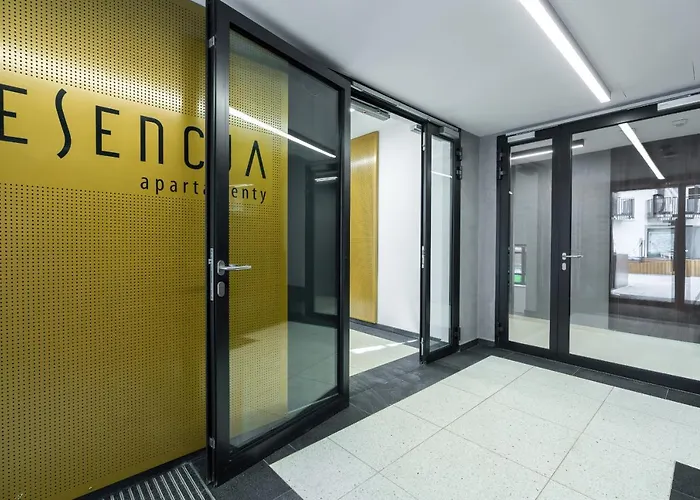 Esencja With Free Parking Garbary 104 By Renters Apartment