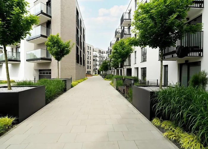 Esencja With Free Parking Garbary 104 By Renters Apartment *