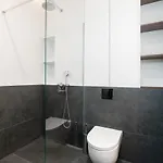 Esencja With Free Parking Garbary 104 By Renters Apartman Poznań