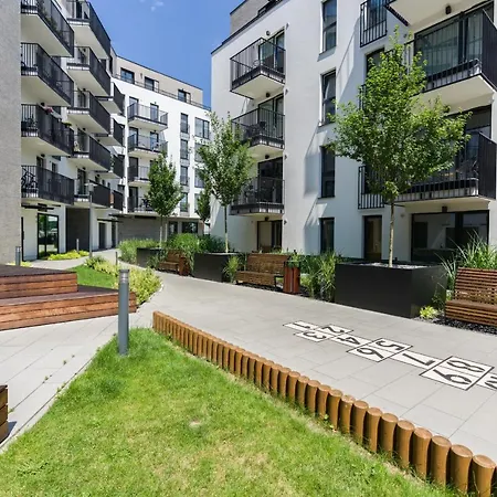 Esencja With Free Parking Garbary 104 By Renters Apartment *
