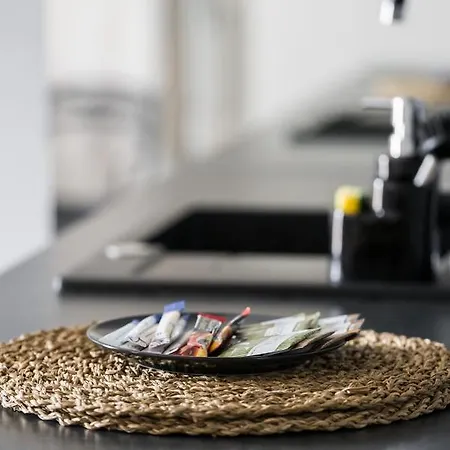 Esencja With Free Parking Garbary 104 By Renters 公寓