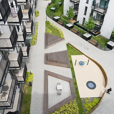 Esencja With Free Parking Garbary 104 By Renters 公寓 *