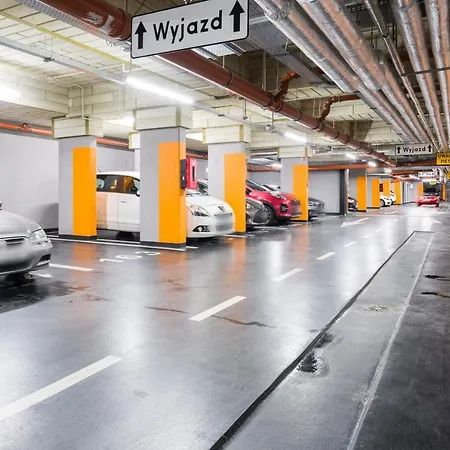 Esencja With Free Parking Garbary 104 By Renters Poznaň