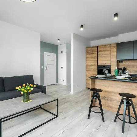 Esencja With Free Parking Garbary 104 By Renters Apartmán