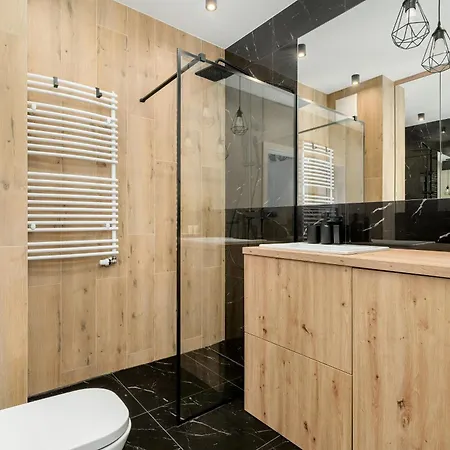 Apartament Esencja With Free Parking Garbary 104 By Renters Poznań