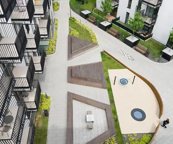 Esencja With Free Parking Garbary 104 By Renters Apartment *