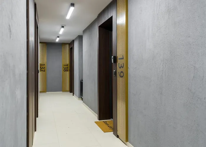 Esencja With Free Parking Garbary 104 By Renters * Poznan