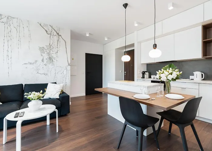 Esencja With Free Parking Garbary 104 By Renters Apartment