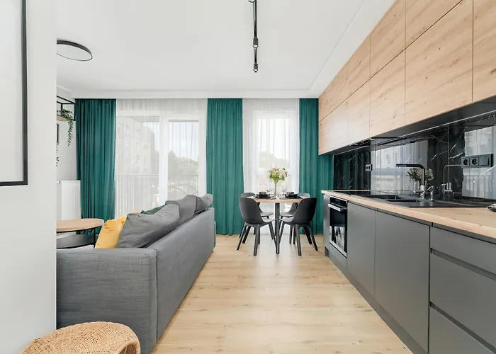 Esencja With Free Parking Garbary 104 By Renters Apartment Poznan